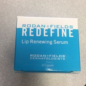 Rodan & Fields Brand new Lip renewing serum